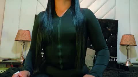 kate online show from 01/10/26, 12:51