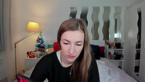 Snapshot of kate_redgar chatting on 01/03/25, 01:14 kate_redgar online show from 01/03/25, 01:14