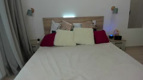kate_redgar online show from 06/04/26, 02:34