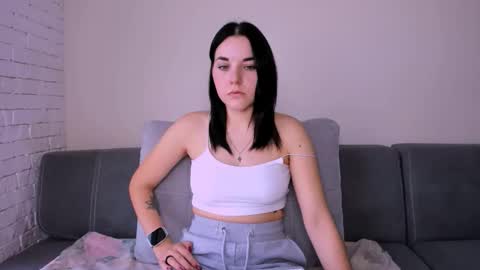 Snapshot of kate_ree_ chatting on 10/12/25, 05:06 KATE online show from 10/12/25, 05:06