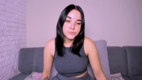 Snapshot of kate_ree_ chatting on 10/13/25, 04:56 KATE online show from 10/13/25, 04:56