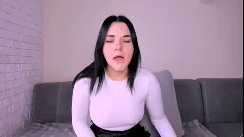 KATE online show from 11/03/25, 05:52