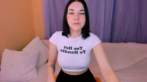 Snapshot of kate_ree_ chatting on 04/18/26, 06:39 KATE online show from 04/18/26, 06:39