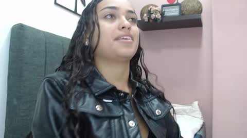 Kari online show from 02/26/25, 01:08