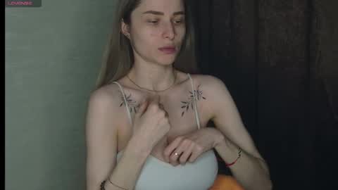 Snapshot of kate_swon chatting on 01/05/26, 11:08 Kate online show from 01/05/26, 11:08