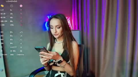 Snapshot of kateample chatting on 05/18/26, 01:06 kateample online show from 05/18/26, 01:06