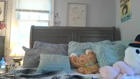 Snapshot of kateb0525 chatting on 10/18/25, 04:41 squirtingsub online show from 10/18/25, 04:41