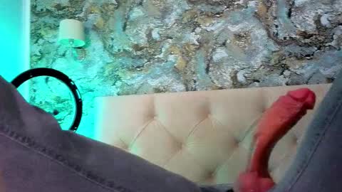 Snapshot of kateblow chatting on 02/01/26, 12:48 Kate online show from 02/01/26, 12:48