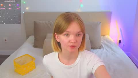 katebunnys online show from 03/21/26, 08:19