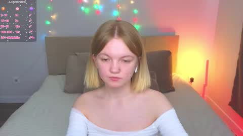 katebunnys online show from 03/26/26, 11:05