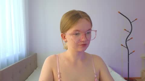katebunnys online show from 06/08/26, 04:13