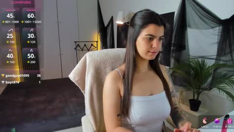 Kate online show from 12/14/25, 09:30