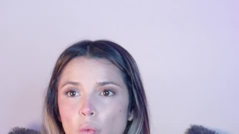 Snapshot of katejolie chatting on 05/22/26, 04:08 Help me with rate thanks online show from 05/22/26, 04:08