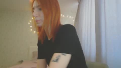 Snapshot of katekalen chatting on 02/25/25, 07:31 Kate Bunny online show from 02/25/25, 07:31