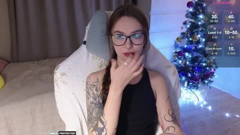 Snapshot of kateleoo chatting on 12/10/24, 03:01 Im Kate online show from 12/10/24, 03:01