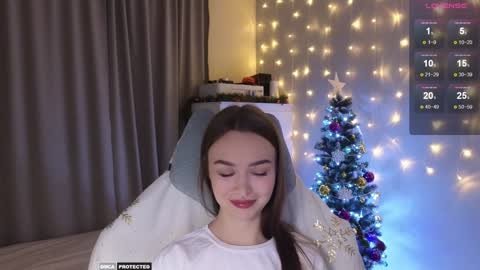 Snapshot of kateleoo chatting on 12/12/24, 12:33 Im Kate online show from 12/12/24, 12:33