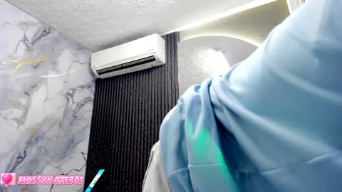 Im Katherine but call me Kate  online show from 01/14/25, 12:14