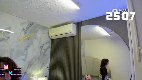 Im Katherine but call me Kate  online show from 09/30/25, 12:10