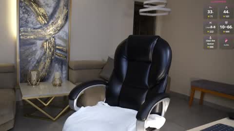 Snapshot of kateowens chatting on 02/10/25, 10:31 Kate Owens online show from 02/10/25, 10:31