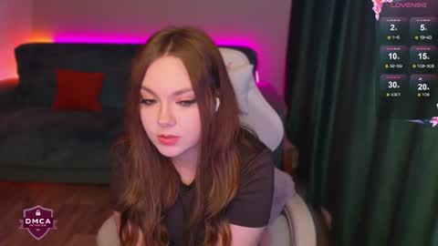 Snapshot of katerinawave chatting on 07/01/26, 04:18 katerinawave online show from 07/01/26, 04:18