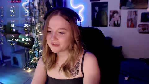 Snapshot of katerinaxvold chatting on 12/10/24, 09:22 Lisa online show from 12/10/24, 09:22