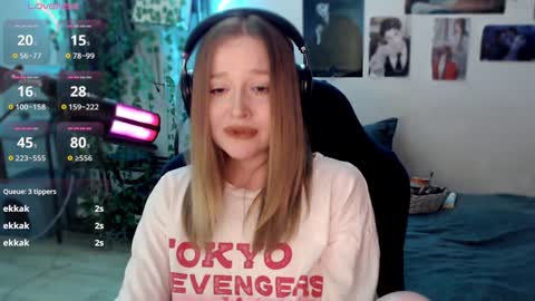 Snapshot of katerinaxvold chatting on 02/04/25, 12:51 Lisa online show from 02/04/25, 12:51