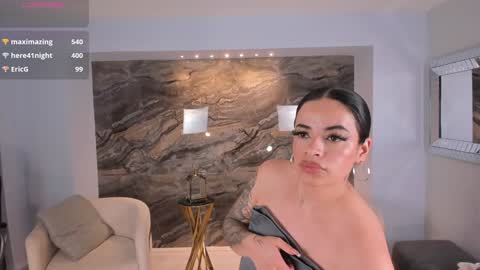 K A T E  online show from 02/03/25, 08:35