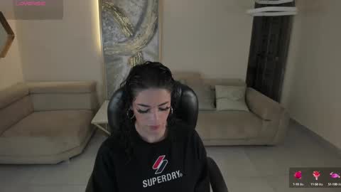 K A T E  online show from 02/18/25, 09:54