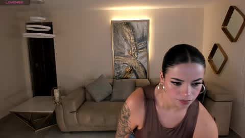 K A T E  online show from 10/26/25, 08:09