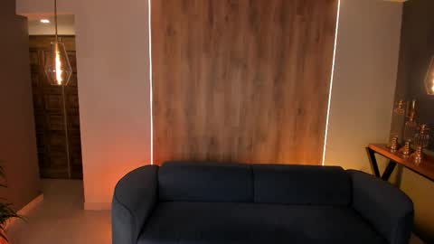 K A T E  online show from 02/09/26, 01:37