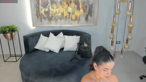 Snapshot of katesunder chatting on 06/30/26, 05:52 K A T E online show from 06/30/26, 05:52