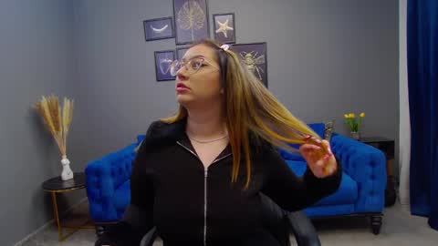 Snapshot of katewalker_ chatting on 12/09/24, 06:57 Kate online show from 12/09/24, 06:57