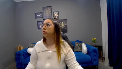 Snapshot of katewalker_ chatting on 01/31/25, 06:14 Kate online show from 01/31/25, 06:14