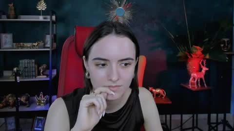 katewillows online show from 04/24/26, 08:06