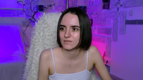 katewillows online show from 04/25/26, 04:59