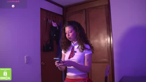 Katerine online show from 10/08/25, 01:36