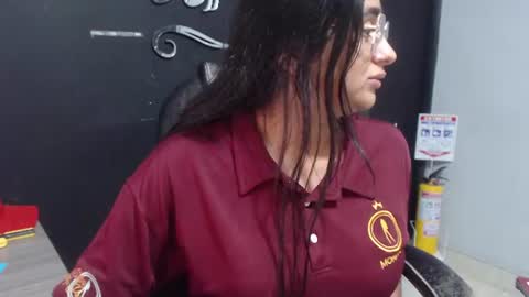 Call me Lau  online show from 07/04/26, 12:17