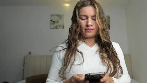 Snapshot of kathee_jordan chatting on 05/05/26, 05:15 Kathe online show from 05/05/26, 05:15