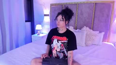 KatheGomez  online show from 06/12/26, 02:54
