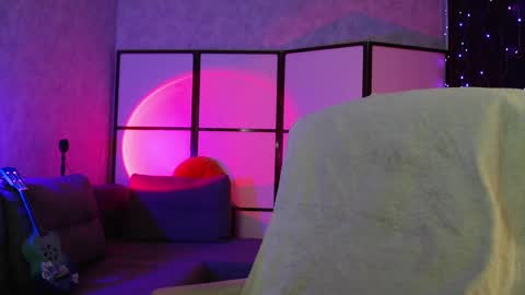 Snapshot of katherine_johnson chatting on 12/20/24, 07:55 katherine_johnson online show from 12/20/24, 07:55