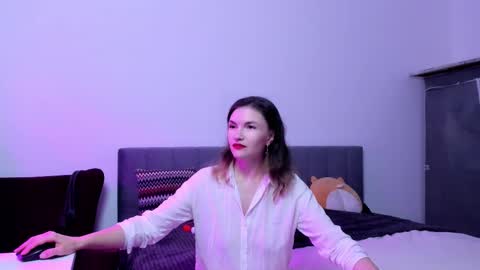 Katherine online show from 11/14/25, 03:55