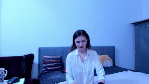 Katherine online show from 11/21/25, 04:05