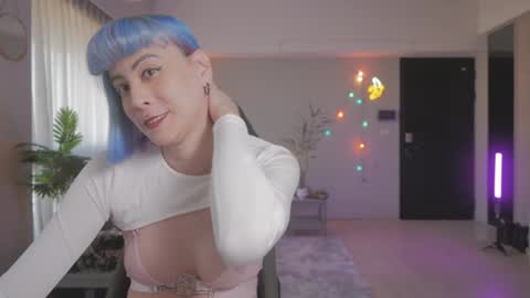 Snapshot of katherynlin chatting on 01/11/25, 11:46 Kathy online show from 01/11/25, 11:46