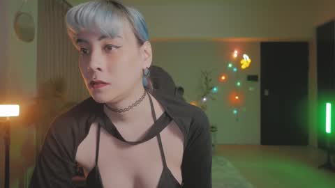 Snapshot of katherynlin chatting on 02/20/25, 06:57 Kathy online show from 02/20/25, 06:57