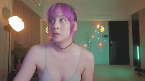 Snapshot of katherynlin chatting on 12/02/25, 03:40 Kathy online show from 12/02/25, 03:40