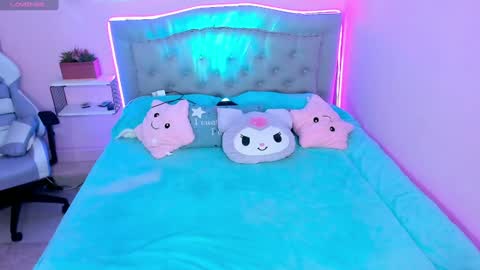 Snapshot of kathia_saenz chatting on 12/26/24, 11:54 Kathia online show from 12/26/24, 11:54