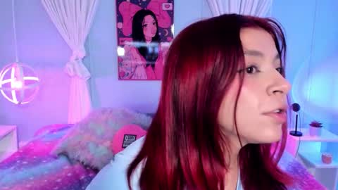 Snapshot of kathia_saenz chatting on 09/17/25, 10:33 Kathia online show from 09/17/25, 10:33