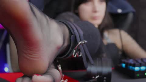 Snapshot of kathleen_frost chatting on 12/13/24, 10:30 kathleen_frost online show from 12/13/24, 10:30