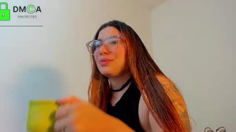 Kay online show from 06/09/26, 04:35