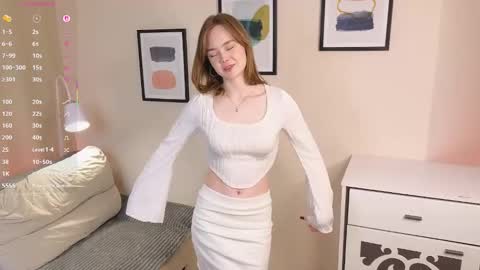 Jane online show from 12/04/25, 08:17